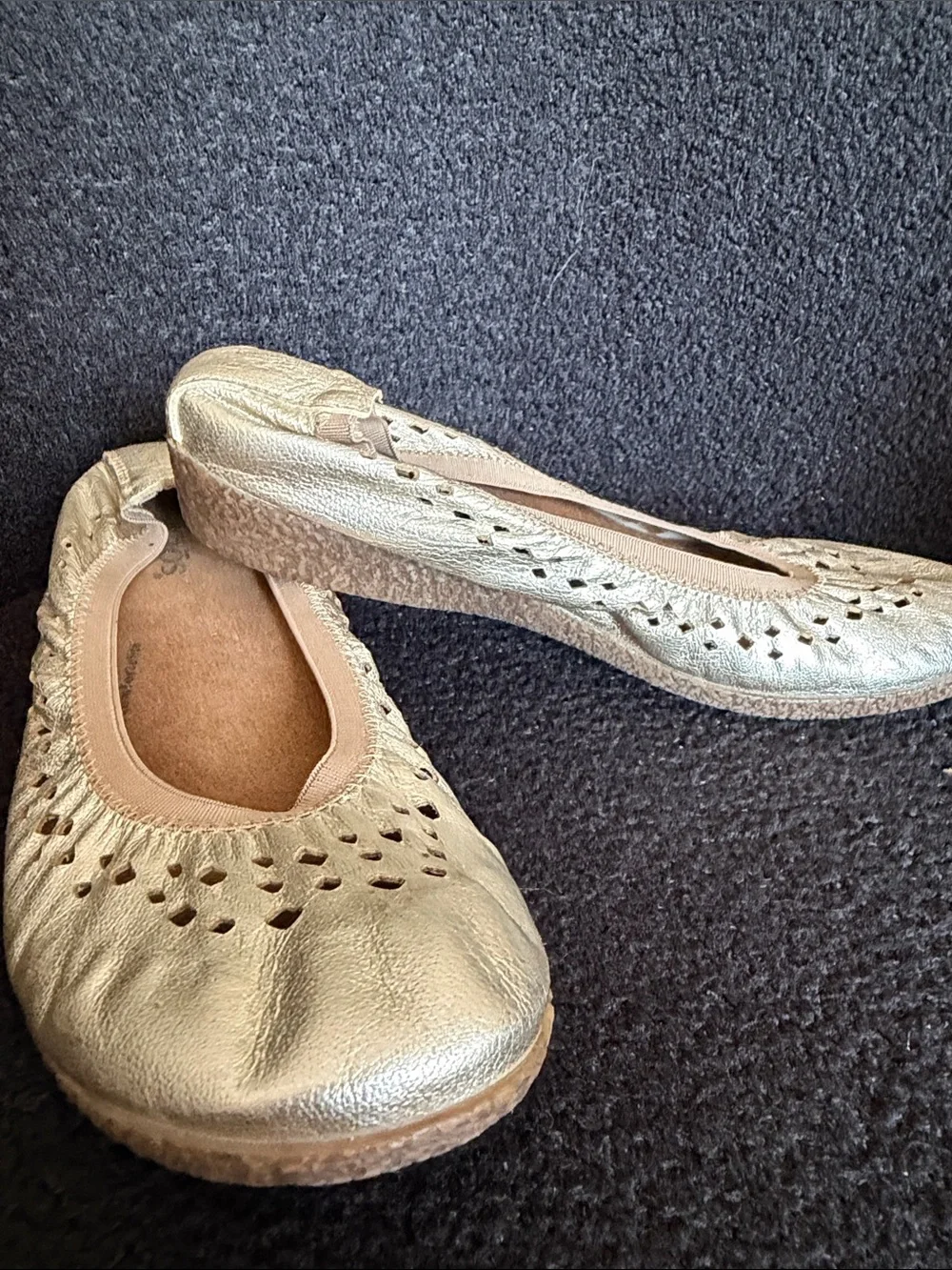 Taos Footwear soft leather